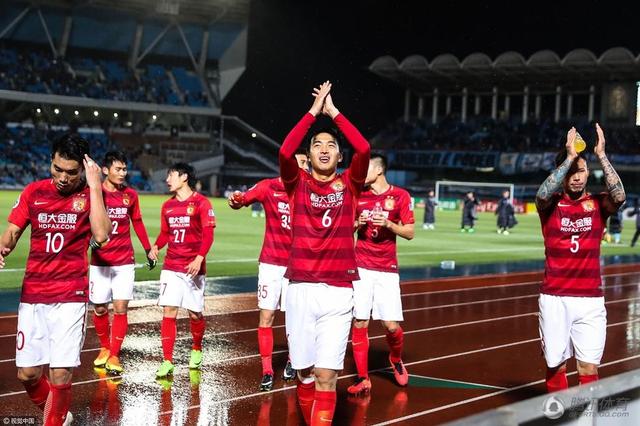 《中国医生》单日票房3092万，累计票房截止发稿已达10.01亿，成为中国影史第88部破10亿票房电影。