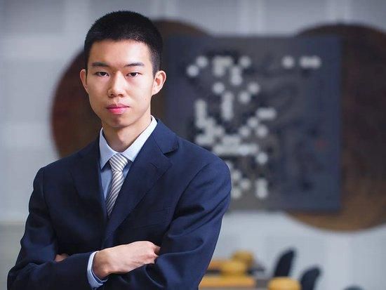 麻宁认为：“如果影片在最后强行‘大团圆’，反而会显得俗套。