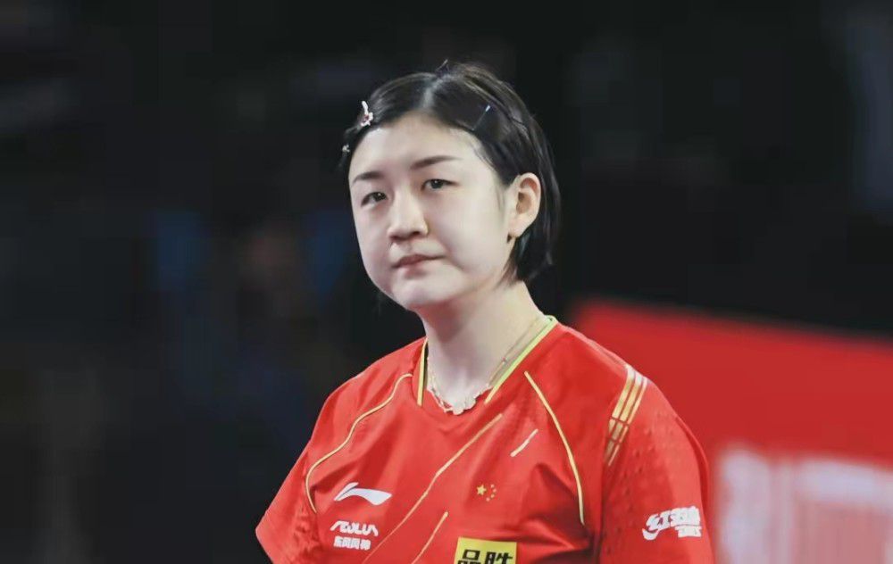 汤唯、尼子、张婧仪、张宥浩等亮相伦敦时装周！