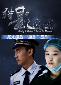 电影《终结者：黑暗命运》剧照汤姆·克鲁斯年过六旬，《碟中谍》IP走过三十年，伊桑·亨特老了也还是伊桑·亨特。